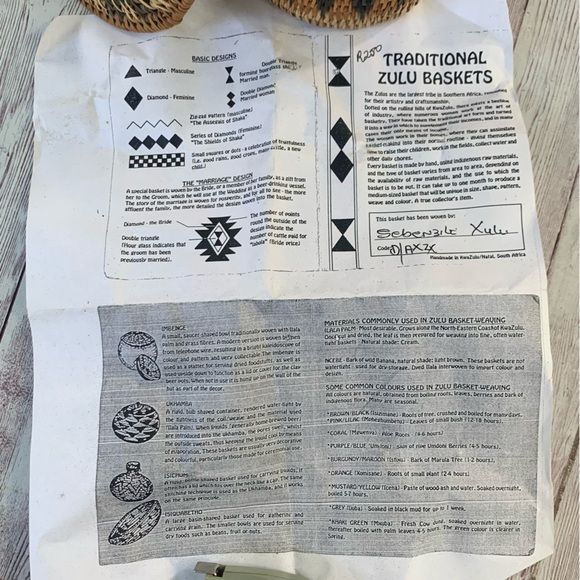 Traditional Zulu Basket Handmade in Africa 4 Inches Tall Has Lid Stunning - Picture 9 of 9